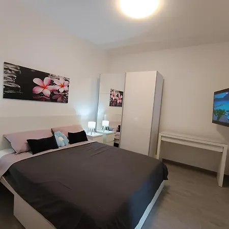 Ascent Studio, Center شقة