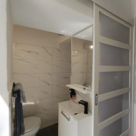 Apartman Ascent Studio, Center Póla