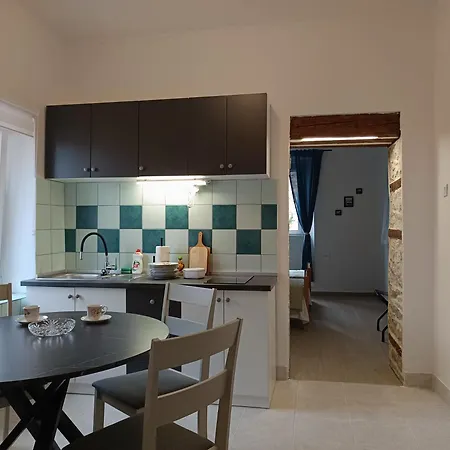 Apartman Ascent Studio, Center